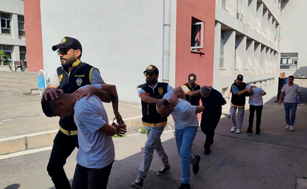 Adana’da 1 kişinin öldüğü saldırıda 11 zanlıdan 10’u tutuklandı